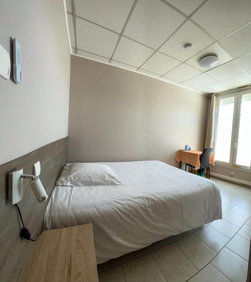Hotel Le Petit Logis Beaumont-en-Véron Esterno foto