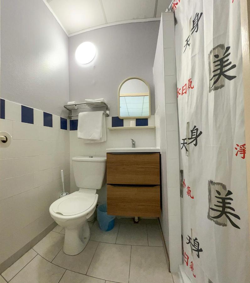 Hotel Le Petit Logis Beaumont-en-Véron Esterno foto